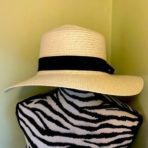 A &O International Straw hat